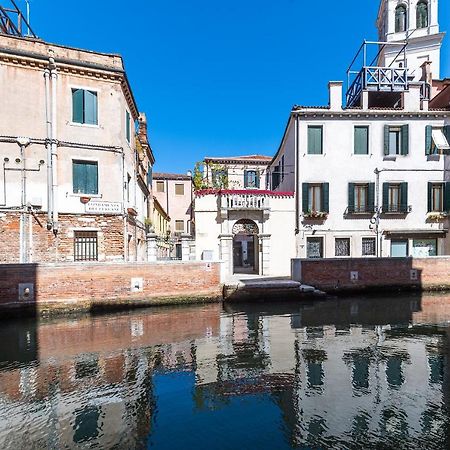 Ln Luxe Apartment Venice Canal View Εξωτερικό φωτογραφία