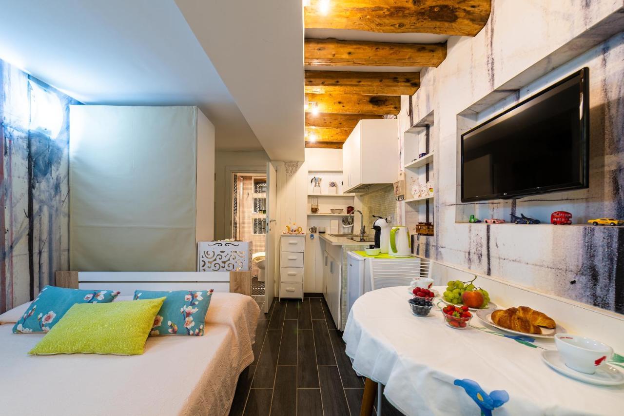 Ln Luxe Apartment Venice Canal View Εξωτερικό φωτογραφία